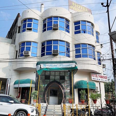Hotel Paradise Kanpur Dış mekan fotoğraf